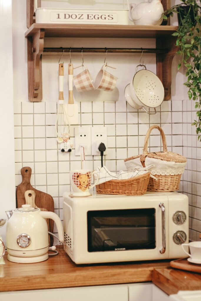 電子レンジでゆで卵を温める際によくあるトラブルとは？