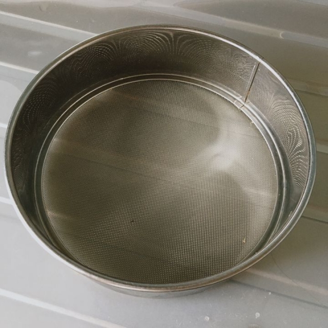 裏ごし器がなくても安心！家庭にある道具でできる裏ごしの代用法