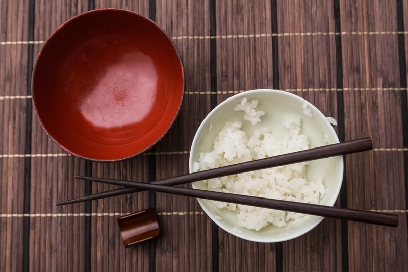 水が足りない状態で炊いたご飯に起こること