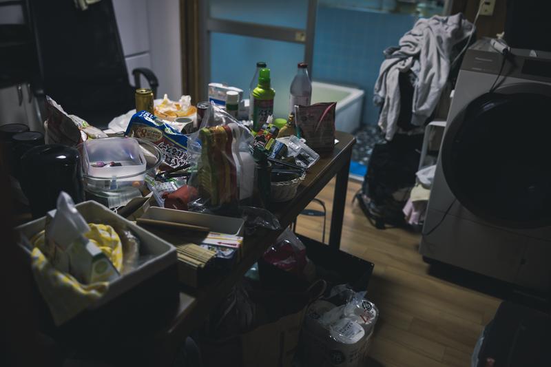 どうして片付かない？家族が物を捨てられない理由