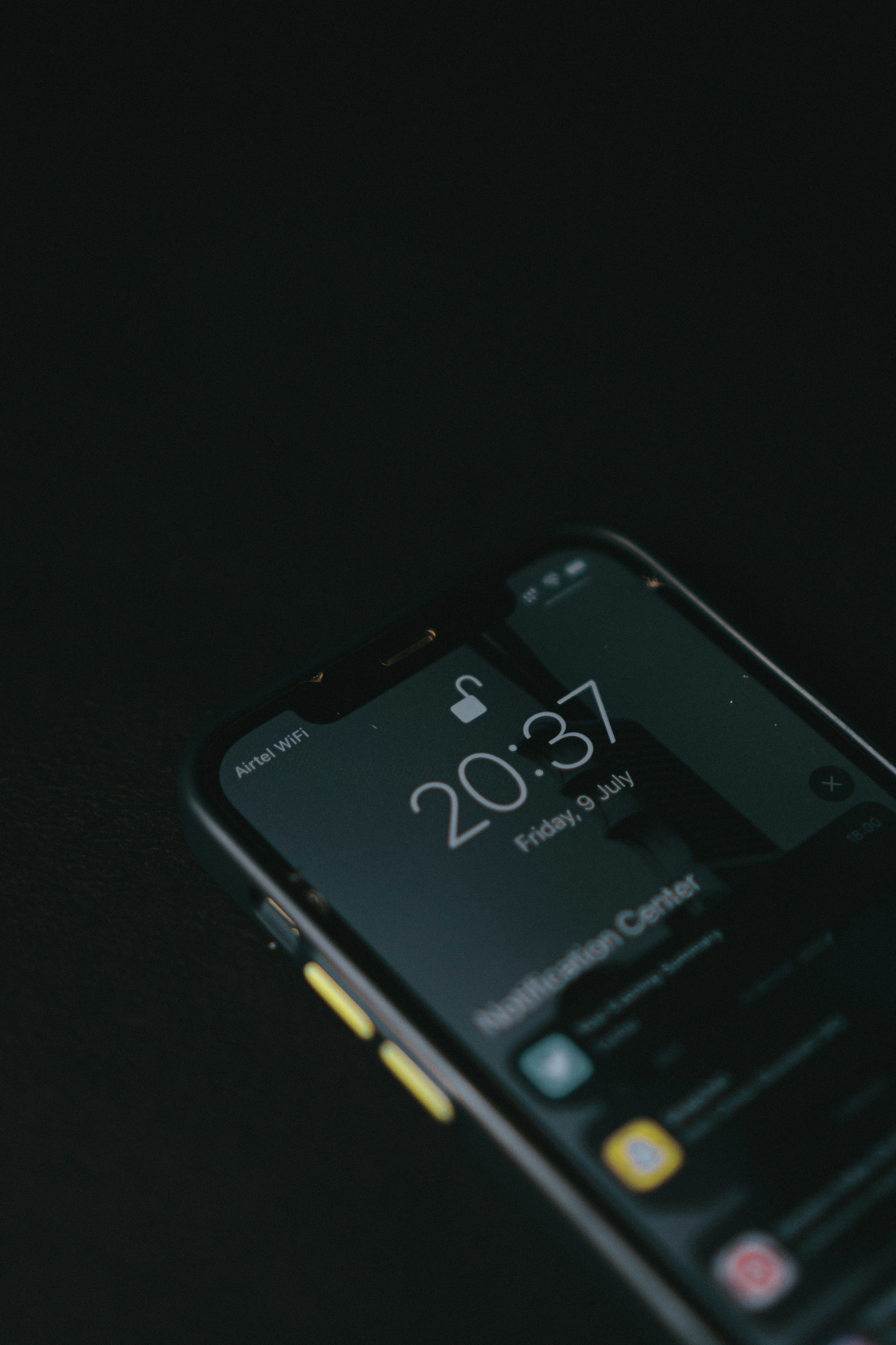 iPhoneアラームは何分鳴る?止まる時間・裏技・快適な目覚め術を徹底解説