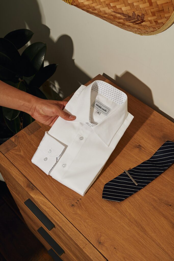 男女でボタンの位置が逆なのはなぜ？意外と知らないその理由