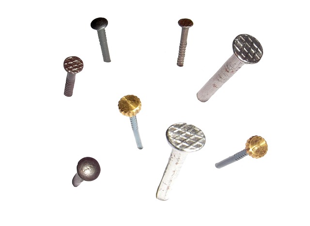 丸カン以外にも応用できる！アクセサリー修理の代用アイデア